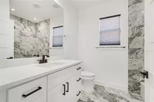 905 Clearcreek Dr, Tampa, FL 33613 - Photo 25