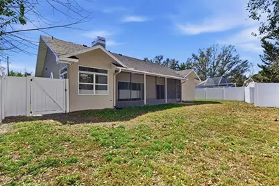 905 Clearcreek Drive, Tampa, FL 33613 - Photo 35