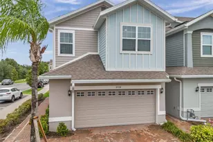 5728 Skytop Dr, Lithia, FL 33547 - Photo 1