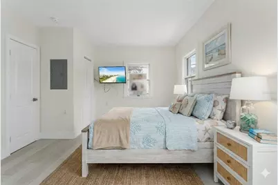 483 E Shore Drive #E2, Clearwater, FL 33767 - Photo 5