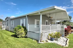 37407 Sandra Ave, Zephyrhills, FL 33542 - Photo 5