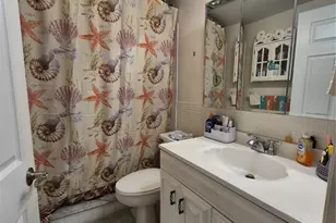 6000 20th St N, Saint Petersburg, FL 33714 - Photo 11