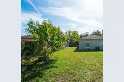 2102 E Frierson Avenue, Tampa, FL 33610 - Photo 21
