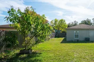 2102 E Frierson Ave, Tampa, FL 33610 - Photo 21