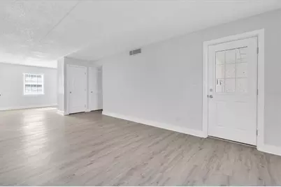 1275 85th Avenue N #A, Saint Petersburg, FL 33702 - Photo 3