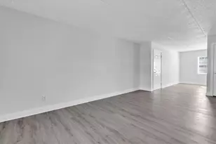 1275 85th Ave N, Saint Petersburg, FL 33702 - Photo 7