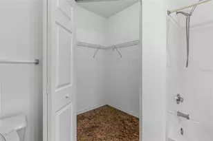 9158 Lake Chase Island Way, Tampa, FL 33626 - Photo 27