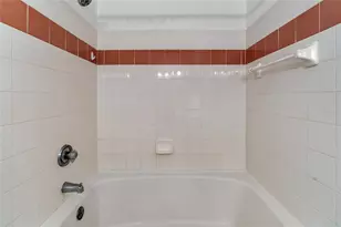 9158 Lake Chase Island Way, Tampa, FL 33626 - Photo 17