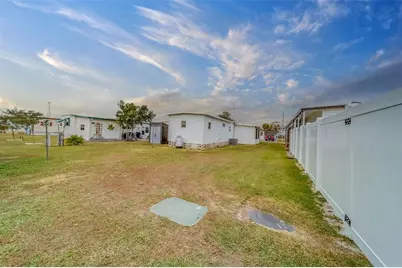 35204 Ada Avenue, Zephyrhills, FL 33541 - Photo 29