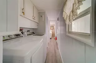 35204 Ada Ave, Zephyrhills, FL 33541 - Photo 17