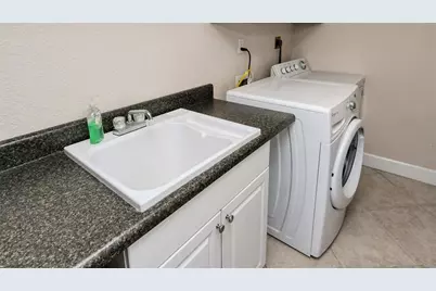 1125 W Peppertree Drive #702, Sarasota, FL 34242 - Photo 25