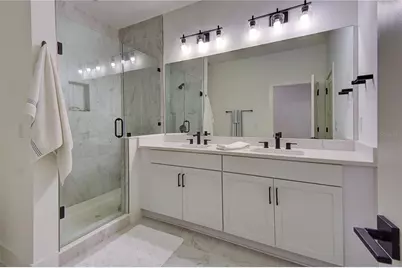 323 15th Street N, Saint Petersburg, FL 33705 - Photo 35