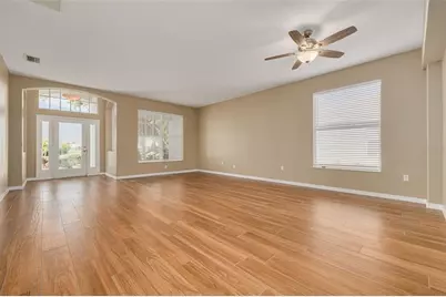 9028 Willowbrook Circle, Bradenton, FL 34212 - Photo 3