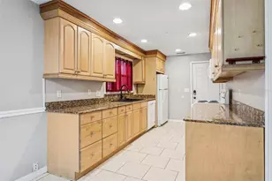 11323 Marjory Ave, Tampa, FL 33612 - Photo 9