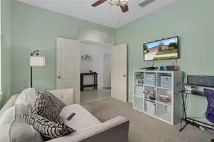 3922 Langdrum Dr, Wesley Chapel, FL 33543 - Photo 5