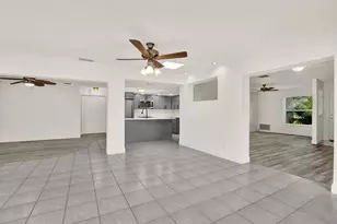 13400 Rustic Pines Blvd S, Seminole, FL 33776 - Photo 9