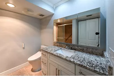 350 Boca Ciega Point Blvd, Saint Petersburg, FL 33708 - Photo 17