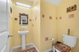 17206 White Mangrove Dr, Wimauma, FL 33598 - Photo 11