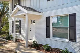 8244 125th St, Seminole, FL 33772 - Photo 3