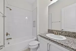 32268 Mahogany Valley Dr, Wesley Chapel, FL 33543 - Photo 19