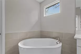 4104 W Cleveland St, Tampa, FL 33609 - Photo 33