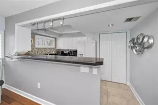 1451 Gulf Blvd, Clearwater Beach, FL 33767 - Photo 35