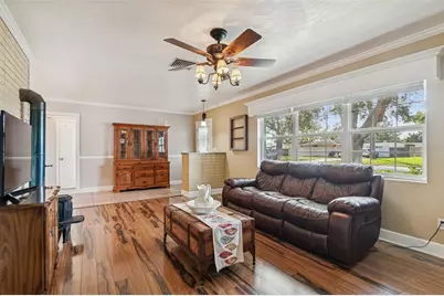 461 Deville Drive E, Largo, FL 33771 - Photo 7