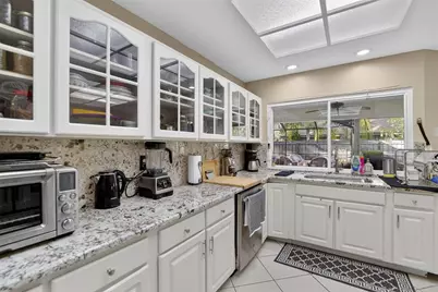 133 Barrington Drive, Brandon, FL 33511 - Photo 15