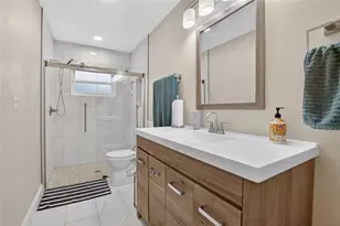 133 Barrington Dr, Brandon, FL 33511 - Photo 37