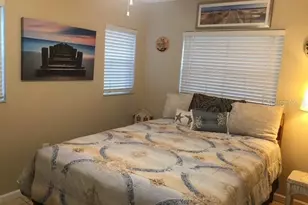 7710 Bayshore Dr, Treasure Island, FL 33706 - Photo 7