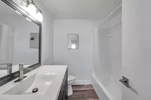 921 7th St NW, Largo, FL 33770 - Photo 23