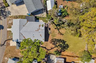 921 7th St NW, Largo, FL 33770 - Photo 31