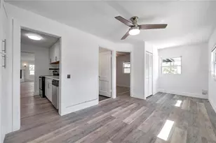 921 7th St NW, Largo, FL 33770 - Photo 5