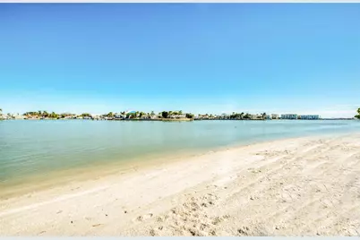 9211 Captiva Circle, Saint Pete Beach, FL 33706 - Photo 35