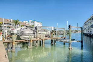 9211 Captiva Cir, Saint Pete Beach, FL 33706 - Photo 29