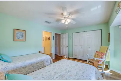 9211 Captiva Circle, Saint Pete Beach, FL 33706 - Photo 15