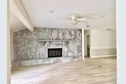 9628 Davis Road, Tampa, FL 33637 - Photo 7
