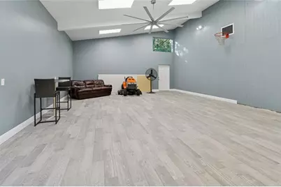 9628 Davis Road, Tampa, FL 33637 - Photo 35