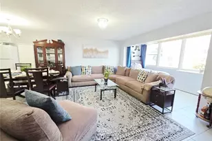 6960 20th Ave N, Saint Petersburg, FL 33710 - Photo 17