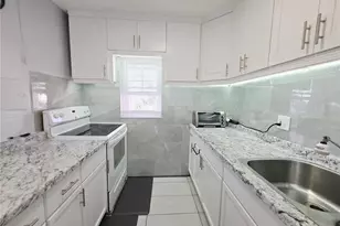 6960 20th Ave N, Saint Petersburg, FL 33710 - Photo 13