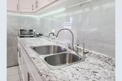 6960 20th Avenue N #302, Saint Petersburg, FL 33710 - Photo 13