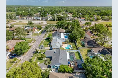 16605 Round Oak Drive, Tampa, FL 33618 - Photo 55