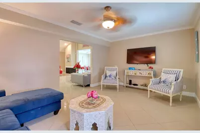 16605 Round Oak Drive, Tampa, FL 33618 - Photo 31