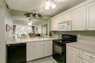 14130 Rosemary Ln, Largo, FL 33774 - Photo 15