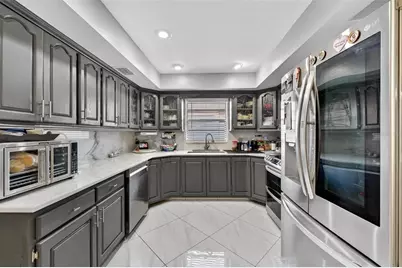 6514 Seafairer Drive, Tampa, FL 33615 - Photo 11