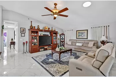 6514 Seafairer Drive, Tampa, FL 33615 - Photo 5