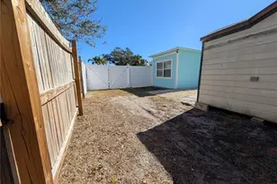 2411 45th St S, Saint Petersburg, FL 33711 - Photo 25