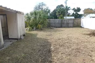 2002 E Okaloosa Ave, Tampa, FL 33604 - Photo 17