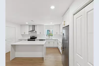 445 33rd Avenue N, Saint Petersburg, FL 33704 - Photo 17