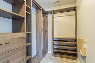 2807 Windcrest Oaks Ct, Valrico, FL 33594 - Photo 17